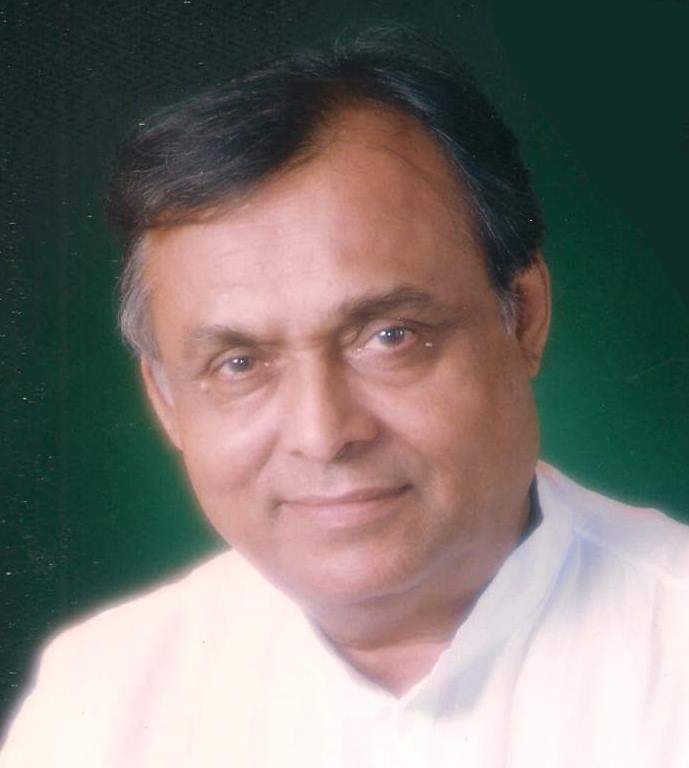 श्री कनक तिवारी